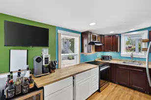 13 Oak St, Groton, CT 06340 - Photo 16