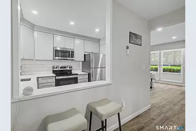 45 Highview Avenue #5, Stamford, CT 06907 - Photo 14