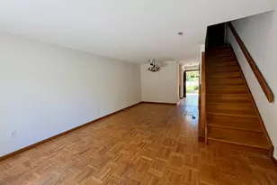 38 Courtland Dr, Groton, CT 06340 - Photo 10