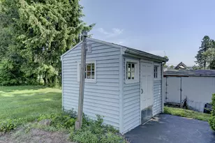43 Raynor St, Southington, CT 06489 - Photo 34