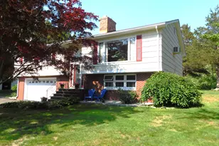 28 Rayo Dr, Shelton, CT 06484 - Photo 2