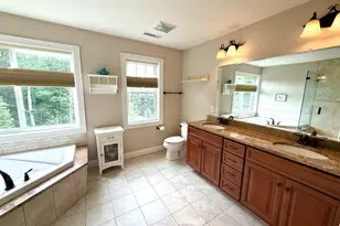46 Hoseye Coach Rd, Newtown, CT 06470 - Photo 24