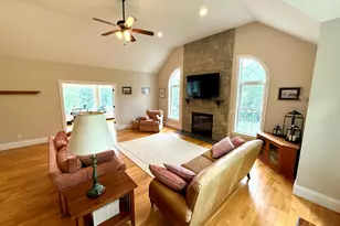 46 Hoseye Coach Rd, Newtown, CT 06470 - Photo 12