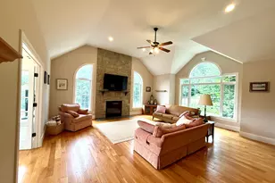 46 Hoseye Coach Rd, Newtown, CT 06470 - Photo 6