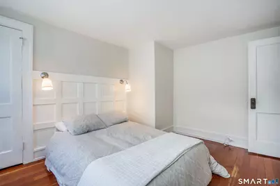 40 Vera Street, West Hartford, CT 06119 - Photo 22