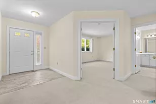 1 Greenwich Ln, Avon, CT 06001 - Photo 12