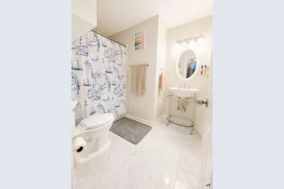 31 High Street #8202, East Hartford, CT 06118 - Photo 14