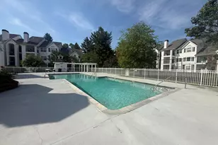 31 High St, East Hartford, CT 06118 - Photo 32