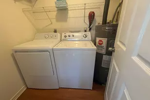 31 High St, East Hartford, CT 06118 - Photo 16