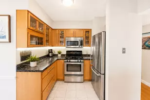 31 High St, East Hartford, CT 06118 - Photo 6