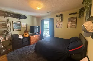 31 High St, East Hartford, CT 06118 - Photo 12