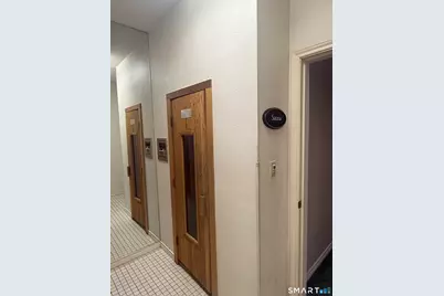 31 High Street #8202, East Hartford, CT 06118 - Photo 28