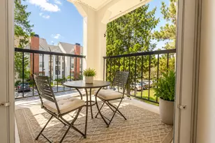 31 High St, East Hartford, CT 06118 - Photo 8