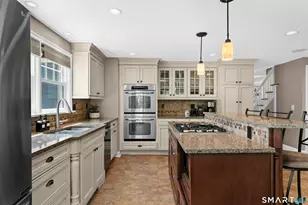 12 Sconset Dr, Fairfield, CT 06824 - Photo 12