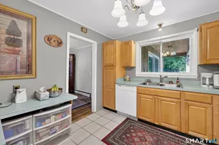 4 Long View Dr, Simsbury, CT 06070 - Photo 18