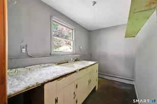 4 Long View Dr, Simsbury, CT 06070 - Photo 32