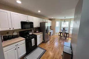 1305 Sienna Dr, Danbury, CT 06810 - Photo 4