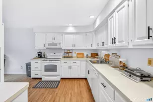 14 Juniper Cir, Monroe, CT 06468 - Photo 8