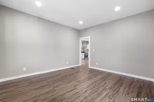 149 Shelton St, Bridgeport, CT 06608 - Photo 6