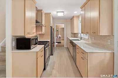 326 Four Brooks Road, Stamford, CT 06903 - Photo 6