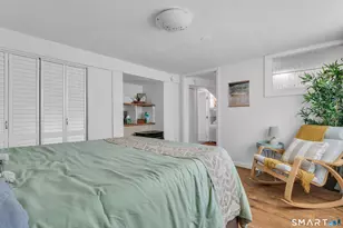 675 Bradley St, East Haven, CT 06512 - Photo 36