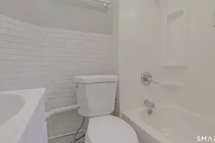 17 Shelton Ave, New Haven, CT 06511 - Photo 10