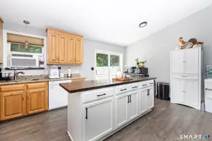 477 Waterbury Rd, Bristol, CT 06010 - Photo 6