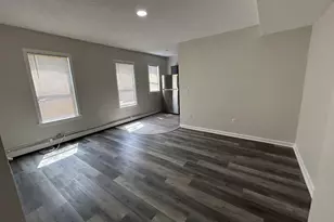 17 Harrison Pl, Hartford, CT 06112 - Photo 4