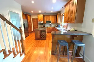 12 Carriage Hill Rd, Woodbridge, CT 06525 - Photo 12