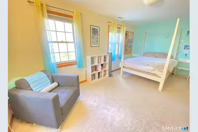 12 Carriage Hill Road, Woodbridge, CT 06525 - Photo 18