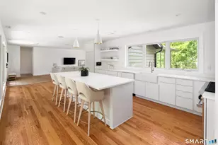 198 Woodchuck Rd, Stamford, CT 06903 - Photo 6