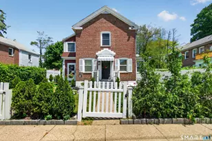 31-33 Plymouth St, Bridgeport, CT 06610 - Photo 2