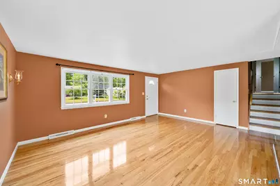 121 Dogwood Lane, South Windsor, CT 06074 - Photo 6