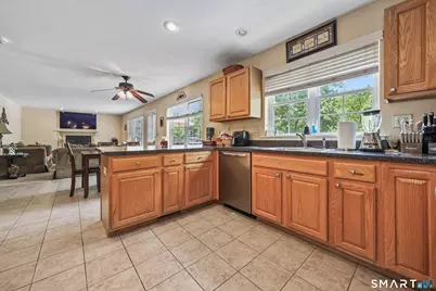 45 Wisteria Drive, Naugatuck, CT 06770 - Photo 8