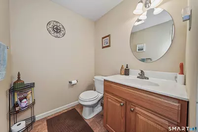 45 Wisteria Drive, Naugatuck, CT 06770 - Photo 20