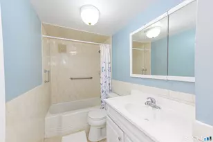 26 MacArthur Rd, North Haven, CT 06473 - Photo 16