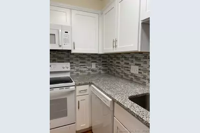 [Address not provided], New Haven, CT 06510 - Photo 10