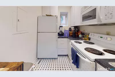 584 Chapel Street #1 Garden, New Haven, CT 06511 - Photo 4