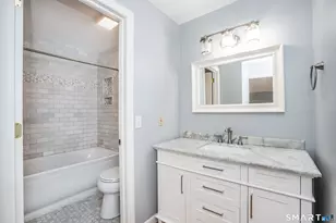 328 Tunxis Rd, West Hartford, CT 06107 - Photo 26