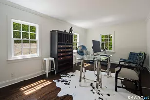 25 Father Peters Ln, New Canaan, CT 06840 - Photo 20