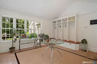 25 Father Peters Ln, New Canaan, CT 06840 - Photo 30