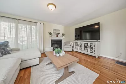 37 Old Mill Court #37, Simsbury, CT 06070 - Photo 8