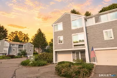 37 Old Mill Court #37, Simsbury, CT 06070 - Photo 2