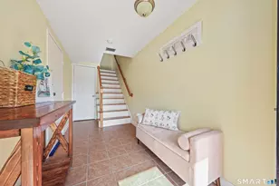 37 Old Mill Ct, Simsbury, CT 06070 - Photo 6