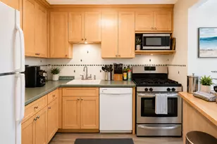 83 E Broadway, Milford, CT 06460 - Photo 6
