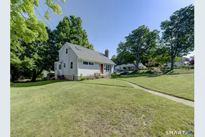 35 Bretton Road, Manchester, CT 06042 - Photo 4