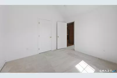 46 Elizabeth Circle #46, Newtown, CT 06482 - Photo 18