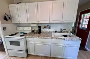 201 Southwest Ave, Windsor Locks, CT 06096 - Photo 8
