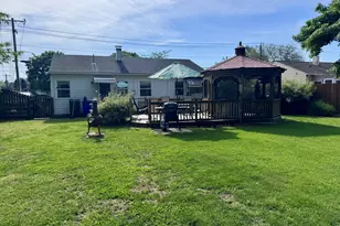 201 Southwest Ave, Windsor Locks, CT 06096 - Photo 24