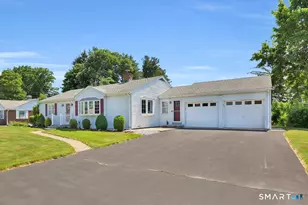 7 Alanby Dr, Meriden, CT 06451 - Photo 2